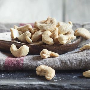 Noix de cajou blanches de qualité supérieure, grillées, 1 kg, qualité d'exportation du Vietnam, noix en gros, 100% naturelles, fruits secs, nutritifs - Product Image 6