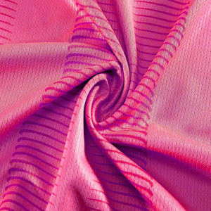 Uniforme de fútbol Unisex del fabricante de Pakistán 100% camiseta de fútbol de poliéster suave y cómoda servicio OEM uniforme de fútbol personalizado - Product Image 2