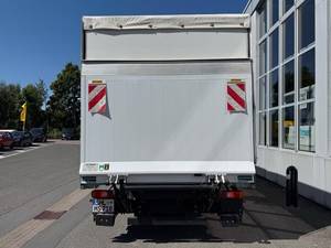 Camión de carga Fuso Canter 7C18AMT 4x2, camión tractor diésel Euro 6, transmisión automática, carga de 31-40T - Product Image 2