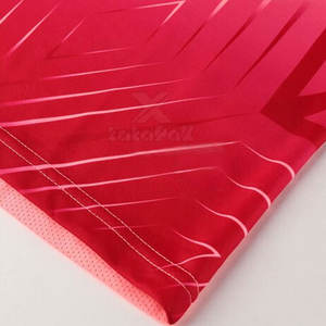 Camisetas de Fútbol Ligeras y Transpirables con Mangas Cortas y Características de Comodidad y Rendimiento Superiores, Uniforme de Fútbol en Venta - Product Image 4