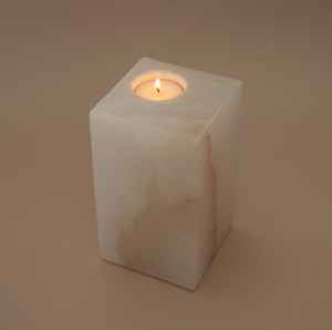 Portavelas de alabastro natural de estilo sofisticado Colección de diseñador Diseño exclusivo Acabado de lujo de calidad premium de gama alta - Product Image 4