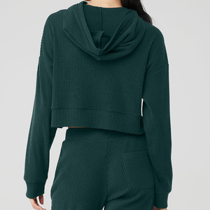 Conjunto de ropa de mujer Sudadera con capucha recortada 100% algodón Transpirable Cremallera completa Athletics Club Chándal Logotipo personalizado Streetwear Sudaderas - Product Image 4