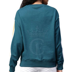 สเวตเชิ้ตแบบสวมศีรษะสำหรับผู้หญิงทรงพอดีตัว - Product Image 3