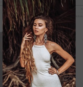 Luxury Quality <b>Emerald</b> Green Beaded Tassel Earrings - Product Image 1