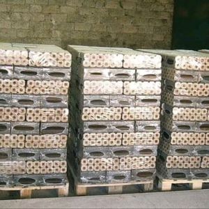 Briquettes de bois RUF très propres Modèle 82642 TR Produits liés à l'énergie d'origine - Product Image 4
