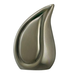 โกศทองเหลืองสำหรับงานศพ - Product Image 1