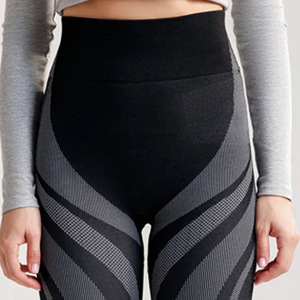 ชุดกางเกงโยคะออกกำลังกายเอวสูงสำหรับผู้หญิงเลกกิ้งออกกำลังกายไร้รอยต่อระบายอากาศได้พิมพ์ลายศิลปะ - Product Image 6