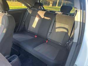 Vauxhall Corsa USADO con Volante a la Izquierda/Derecha - Product Image 2