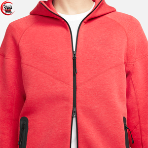 On dirait que ce sweat à capuche à fermeture éclair s'inspire de notre veste Wind runner intemporelle, ainsi que de notre veste Tech Fleece. - Product Image 3