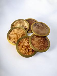 Juego de fábrica de 4 Uds. Posavasos de mármol blanco redondo personalizado de lujo negro verde taza de café posavasos de mármol con incrustaciones de latón - Product Image 3