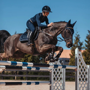 Tapis de selle équestre anglais de luxe Design matelassé respirant Doublure intérieure douce pour le confort et le soutien des chevaux - Product Image 3