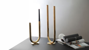 Vase à fleurs en métal et fer couleur argent moderne tendance décoration d'hôtel et de restaurant personnalisable économiquement - Product Image 6