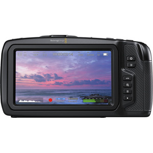 Dépêchez-vous avant que les stocks ne soient épuisés ! Caméra de poche Blackmagic Design Cinema 4K - Product Image 4