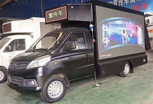 Sedán Foton 4x2 LHD Diésel Usado con Pantalla LED Móvil de 3 Lados P6 P5 P4 para Publicidad Exterior y Transporte de Minería - Product Image 4