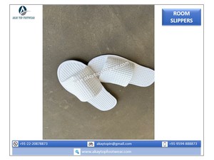 Pantoufles de salle de bain jetables cinq étoiles Hotel Guest Spa Design gaufré respirant confortable et doux léger pour l'hiver - Product Image 3