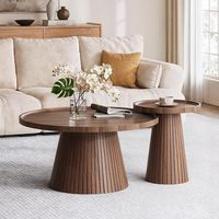 Table basse en bois artistique avec grain de bois naturel, durable et écologique, design traditionnel pour l'aménagement de la maison