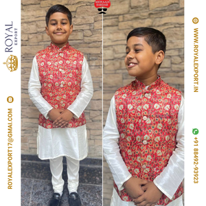 Nuevo aspecto tradicional Banarasi Jacquard Impreso Kid's Kurta Payjama - Product Image 3