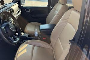 รถจี๊ป แรงเลอร์ อันลิมิเต็ด สปอร์ต เอส 4x4 ปี 2020 มือสอง สภาพดี - Product Image 4