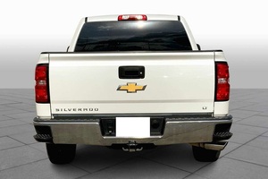 Chevrolet Silverado 1500 LT Crew Cab RWD 2018 Económico con Volante a la Izquierda/Derecha - Product Image 2