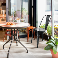 Chaise de salle à manger en acier inoxydable de style industriel, durable, pour une utilisation en intérieur/extérieur dans les restaurants, les hôtels, les bars à domicile - Sièges OEM/ODM