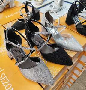 CHAUSSURES DÉCONTRACTÉES CLASSIQUES À TALONS BAS POUR FEMMES AVEC PIERRES Pailletées 5 CM 36-40 Made in Turkiye - Product Image 1