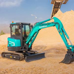 Miniexcavadora Sunward SWE35UF con un sistema hidráulico potente de bajo ruido y un funcionamiento eficiente para paisajismo y excavación - Product Image 3
