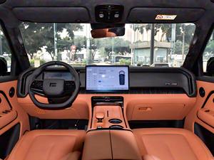 Rox Adamas de Primera Clase 2026 Nuevo/Usado en Venta - Product Image 6