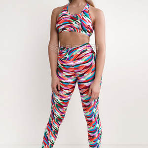 Nouvel arrivage d'entraînement sur mesure Ensemble de yoga pour femmes Meilleur prix Ensemble de yoga en matériau solide à bas quantité minimale de commande - Product Image 6