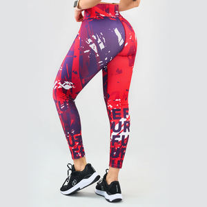 Leggings de qualité supérieure pour femmes Prix abordable Pantalon de yoga avec étiquette personnalisée Fitness Gym Wear Meilleur fabricant Fourniture en gros - Product Image 1