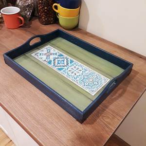 Bandeja otomana de madera de nogal moderna con asas Bandeja de servicio para decoración de sala de estar Idea de regalo para el hogar - Product Image 2