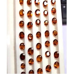 79 pièces de grenat hessonite naturel 6-8mm coupe ovale 99 Cts Lot Iroc ventes pierre précieuse en vrac hessonite de haute qualité pour bijoux - Product Image 3