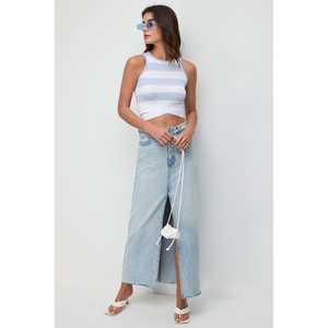 <b>Striped</b> Crop Blouse - Product Image 2