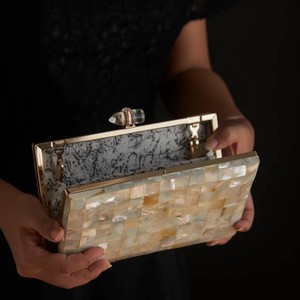 Sac à main élégant en résine pour femme-Sac à main glamour MOP Meilleure vente Sac de soirée à la mode Accessoire de garde-robe - Product Image 4