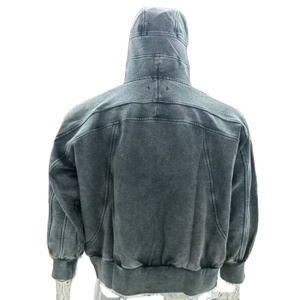 Sweat à capuche personnalisé pour homme avec logo frontal, en tissu molletonné mélangé polyester/coton 400g, style streetwear, coupe oversize et classique, imprimé - Product Image 3