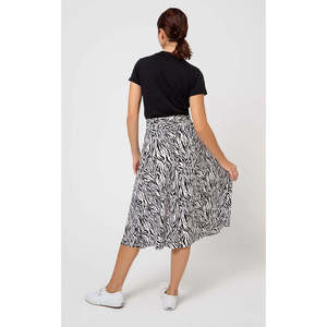 Gonna Leota Mindy da donna in chiffon confortevole con coulisse, colore Woodgrain Zebra Black Beauty Marshmallow Large Lord Taylor White - Product Image 2