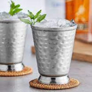 Tasse de Julep en laiton de concepteur tressé martelé tasse de Julep de menthe en laiton pour la partie disponible en gros tasse en laiton tressée martelée de Julep - Product Image 3