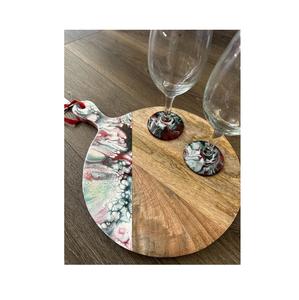 Tabla de cortar de madera y resina pulida con acabado de grado alimenticio adecuada para la preparación diaria de comidas y aperitivos - Product Image 1