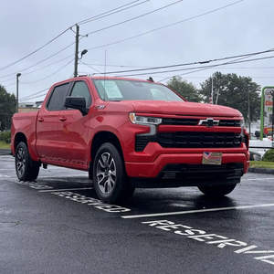 Chevrolet Silverado 1500 Limited Crew Cab R S T Widow 4x4 8 vitesses AWD, modèle 2022, d'occasion - Product Image 2