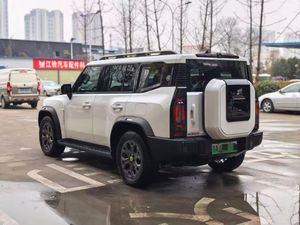 Très propre, 2024 Cherry Je-tour Traveler 4WD SUV tout-terrain, diesel turbo automatique, R20, cuir, toit ouvrant panoramique, alliage d'aluminium - Product Image 1
