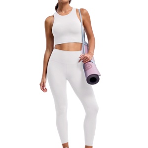 Top Deportivo de Yoga para Mujer con Impresión de Logotipo, de Alta Calidad, Diseñado para Soportar el Uso Frecuente Sin Perder su Forma - Product Image 5
