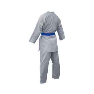 Uniforme de taekwondo premium confeccionado para mayor comodidad con tela ligera y transpirable, ideal para la práctica en el dojang y la competencia. - Product Image 3