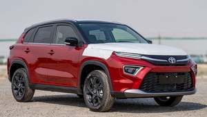 2025 Toyo Ta Urban Cruiser 1.5L motore benzina rosso colore Panaroma sedili interni in pelle I-Force Max auto usate automatiche Premium - Product Image 2