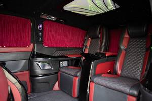 Vehículo Certificado Nuevo con Cero Kilometraje/Km y un Acabado Impecable en Negro, Mercedes-Benz V250 VIP Luxury 2022, Motor de 2.0L y 4 Cilindros, Tracción Trasera - Product Image 4