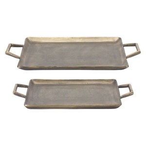Ensemble de deux plateaux de service pour ustensiles de cuisine écologiques au design vintage, plats et plateaux rectangulaires fabriqués à la main - Product Image 1