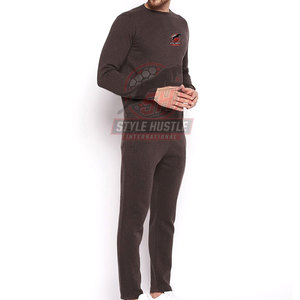 Trajes Deportivos para Hombre de Color Sólido, Fabricados en Pakistán, con Logotipo Personalizado Impreso, Trajes Deportivos Casuales para Hombre - Product Image 2