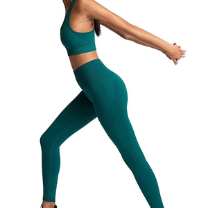 Ensemble de yoga sans couture de qualité supérieure pour femmes leggings taille haute et soutien-gorge de sport assorti pour le fitness - Product Image 2