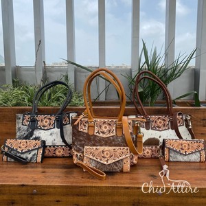 Ensemble de portefeuille fourre-tout et bracelet 2 en 1 pour femmes nouvel ensemble combiné de conception florale en cuir de vachette véritable usiné pour femmes - Product Image 1