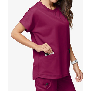 ชุดเครื่องแบบโรงพยาบาลเสื้อขัดคอวีโค้งมีกระเป๋าของผู้หญิงต้นฉบับกำหนดเองได้ - Product Image 3