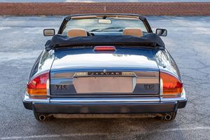 Jaguar XJS V12 Cabriolet d'occasion de 1989 en excellent état, prêt à être expédié - Product Image 5