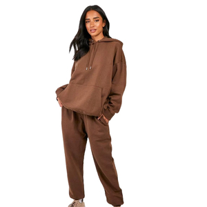 Chándal de talla grande para mujer de alta calidad, ligero, transpirable, con estampado de logotipo personalizado, chándales sólidos, servicio OEM disponible - Product Image 4